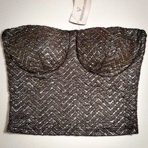 strapless crop top